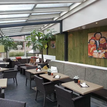 Parkhotel فندق