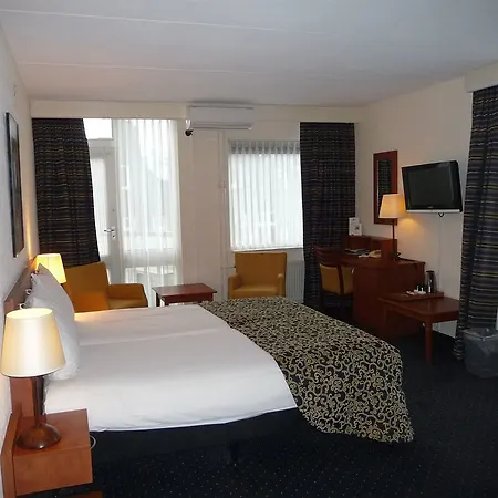 Parkhotel 4*